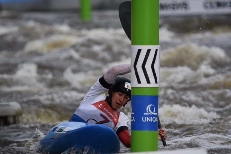 2024.praga.m.lazkano.k.cross